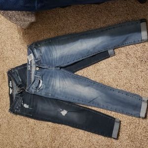 2 pairs of levis denizen boyfriend ankle capri Jegging EUC